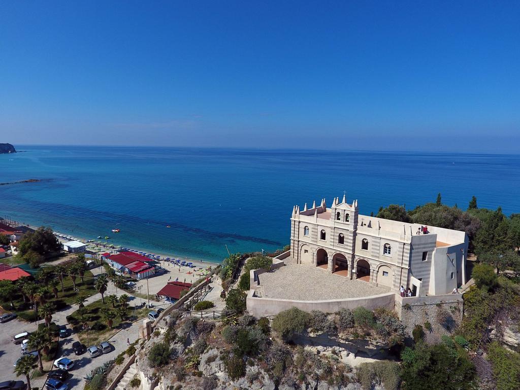 Hotel La Perla Tropea Exterior photo