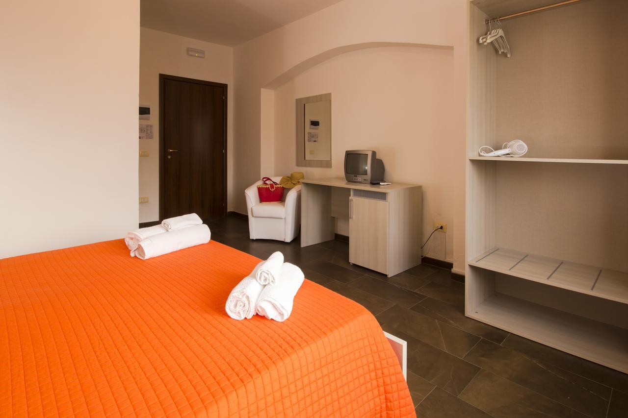 Hotel La Perla Tropea Exterior photo