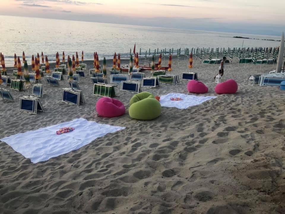 Hotel La Perla Tropea Exterior photo